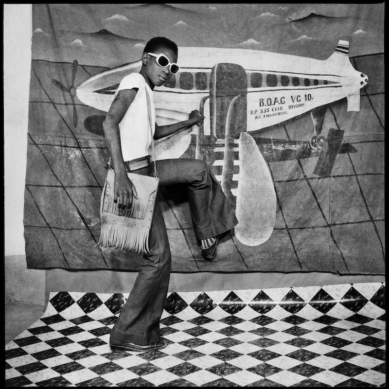 Sanlé Sory (Burkinabe, born 1943). Je Vais Décoller, 1977. © Sanlé Sory/Tezeta. Courtesy of David Hill Gallery